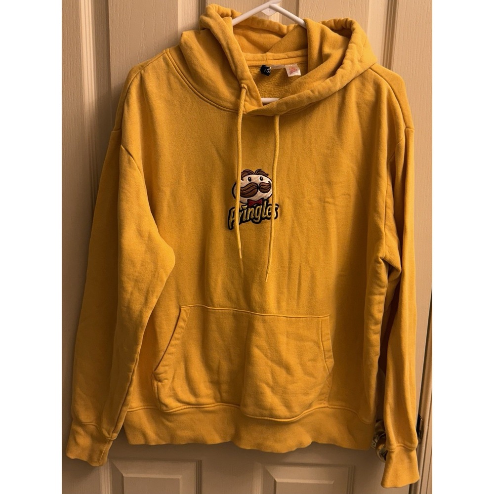 Pringles H&M Divided Yellow Hoodie With Embroidered Logo Large
